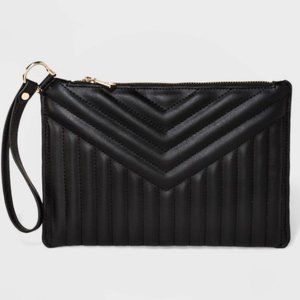 TARGET - Women's Large Wristlet Pouch - A New Day™